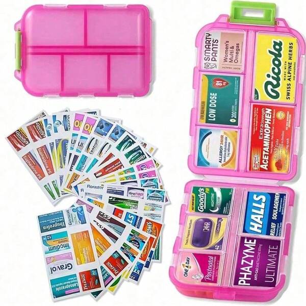 Organizador de pastillas DIY con 77 etiquetas de medicina precortadas mejoradas, estuche de pastillas plegable para viajes diarios, esenciales de viaje, mini contenedor de pastillas de 7 días, organizador de pastillas, estuche de medicina, estuche de pastillas, almacenamiento de medicina, esenciales de viaje. Los estilos de pegatinas son aleatorios.