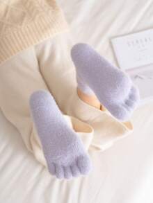 1 Pair Women's Autumn/Winter Thick Thermal Lined Toe Socks, Warm Coral Velvet Mid,Calf Socks For Indoor/Home Wear, Cozy Socks