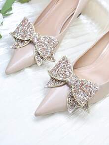 1 对（2 件）可拆卸 DIY 蝴蝶结鞋夹，颜色有黑色、银色、金色、香槟色、杏色、红色，带亮片和水钻，时尚优雅，适合高跟鞋、浅口鞋、平底鞋、婚鞋、办公鞋 - 杏色 - 查看 2