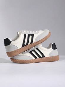 Women's Breathable Casual Flat Sneakers - Black - View 3