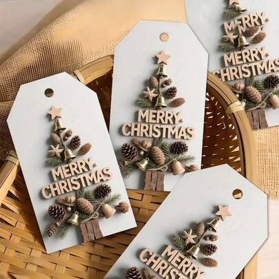 48 pezzi Etichette regalo di Natale in stile rustico fattoria - Elegante texture legno e decorazioni a forma di pigna e campana, fiocchi di Buon Natale e spago per incartare regali, decorazioni per l'albero, artigianato natalizio - Etichette in carta beige/marrone con sfondo bianco, durevoli e facili da scrivere, etichette regalo di Natale vintage, etichette regalo di Natale per animali domestici, etichette regalo di Natale, etichette regalo di Natale per animali, decorazioni natalizie per la casa