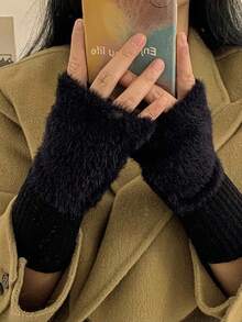 女士保暖仿毛皮露指手套，多功能蓬松可爱办公/学生手套，秋冬季、旅行、节日适用 - 彩色 - 查看 1