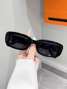 1pair Plastic Framed Square Fashion Glasses, Fashion Beach Style Halloween Basics Fall Winter Women Outfits Clothes Business Casual Gifts For Summer Beach Vacation,Outdoor,Travel Preppy Style For Back To School