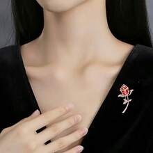 1 Stück rote Glas-Einlegearbeit Legierung Damen Broschen, elegant luxuriöser Rosenblatt gemischter Stil, Paar Halsketten, Schal Pins, Party Hochzeiten, Alltag Tragen, modischer Schmuck Geschenke.