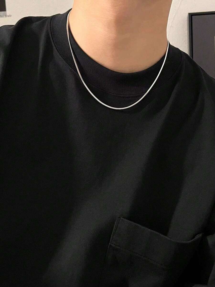 1 Piece Titanium Steel Necklace For Men, Fitness Simple High-End Square Snake Bone, Plain Chain Neutral Versatile Thin Silver Clavicle Chain