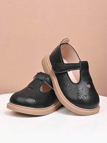 女童皮鞋，春秋新款公主鞋，小女孩软底鞋