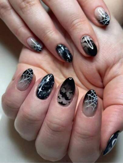 Halloween Nails, 24 Pieces Per Set. Almond-Shaped Halloween Gradient Bat Spider Web Gothic Style Press-On Short Nails Wearable Set. Suitable For Hot Girls, Office Ladies, Parties, Dates, Everyday Wear And Parties.