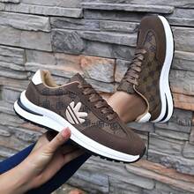 Tênis Esportivos Femininos com Cadarço, Sola Grossa Bico Redondo Respirável, Novos Tênis Casuais Marrons para Outono, Sola Macia, Caminhada, Moda, Uso Diário