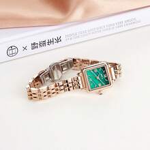 Reloj de mujer de concha cuadrada, verde esmeralda