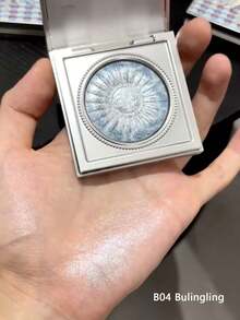 GIRLCULT Phấn má hồng dạng gel đa năng Emotion B04 Bulingling, với kết cấu mịn màng, tinh tế, dưỡng ẩm và làm sáng da. Dễ tán, màu sắc lâu trôi. Có thể dùng làm phấn má hồng và son môi. Tạo nên những kiểu trang điểm đơn sắc. Tiện lợi mang theo, dặm lại bất cứ lúc nào. Thích hợp sử dụng hàng ngày, phù hợp với mọi loại da. - B04 Bulingling - Xem 3