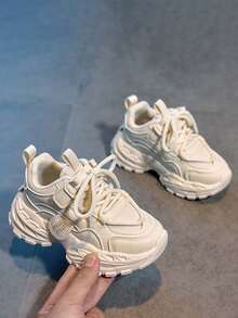 1 Pair Fashion Children's Sports Shoes, PU Leather Patchwork Waterproof Low-Top Thick Sole Non-Slip Running Shoes, Campus Style Boys & Girls Comfortable Casual Shoes, Students Shoes Suitable For All Seasons