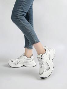 Women's Breathable Casual Flat Sneakers Running Shoes - White - View 4