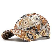 Unisex Fashionable Casual Baseball Cap, Brimmed Sun Hat, Embroidered Design