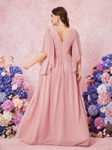 UNITHORSE V 领花朵蕾丝袖纯色雪纺腰褶手工 3D 花朵高开叉下摆晚会伴娘礼服 - 粉色 - 查看 2