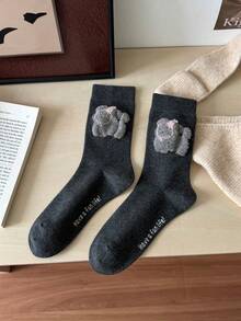 1 par de calcetines de tripulación con diseño de animales versátil y lindo, calcetines casuales de invierno/otoño para mujer