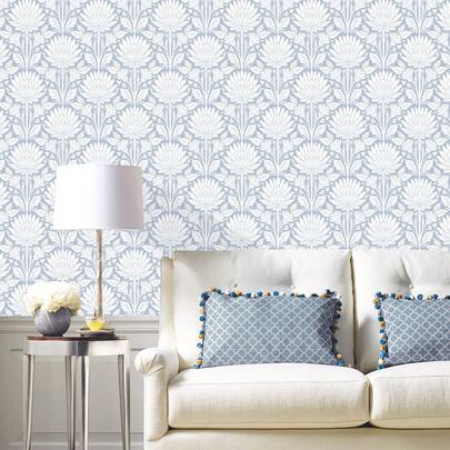 لفة ورق حائط لاصق ذاتي الالتصاق باللون الأزرق والأبيض، بنمط أوراق وزهور، مقاس 17.32 بوصة * 118.11 بوصة، مقاوم للماء، قابل للإزالة، ديكور جداري أنيق قابل للتقشير واللصق، ديكور غرفة بسيط، للنوم والمعيشة والحمام والمطبخ والمكتب، مناسب لموسم العودة إلى المدرسة والانتقال، تجديد أثاث المكتب والخزانة، ديكور منزلي حديث، سهل التركيب