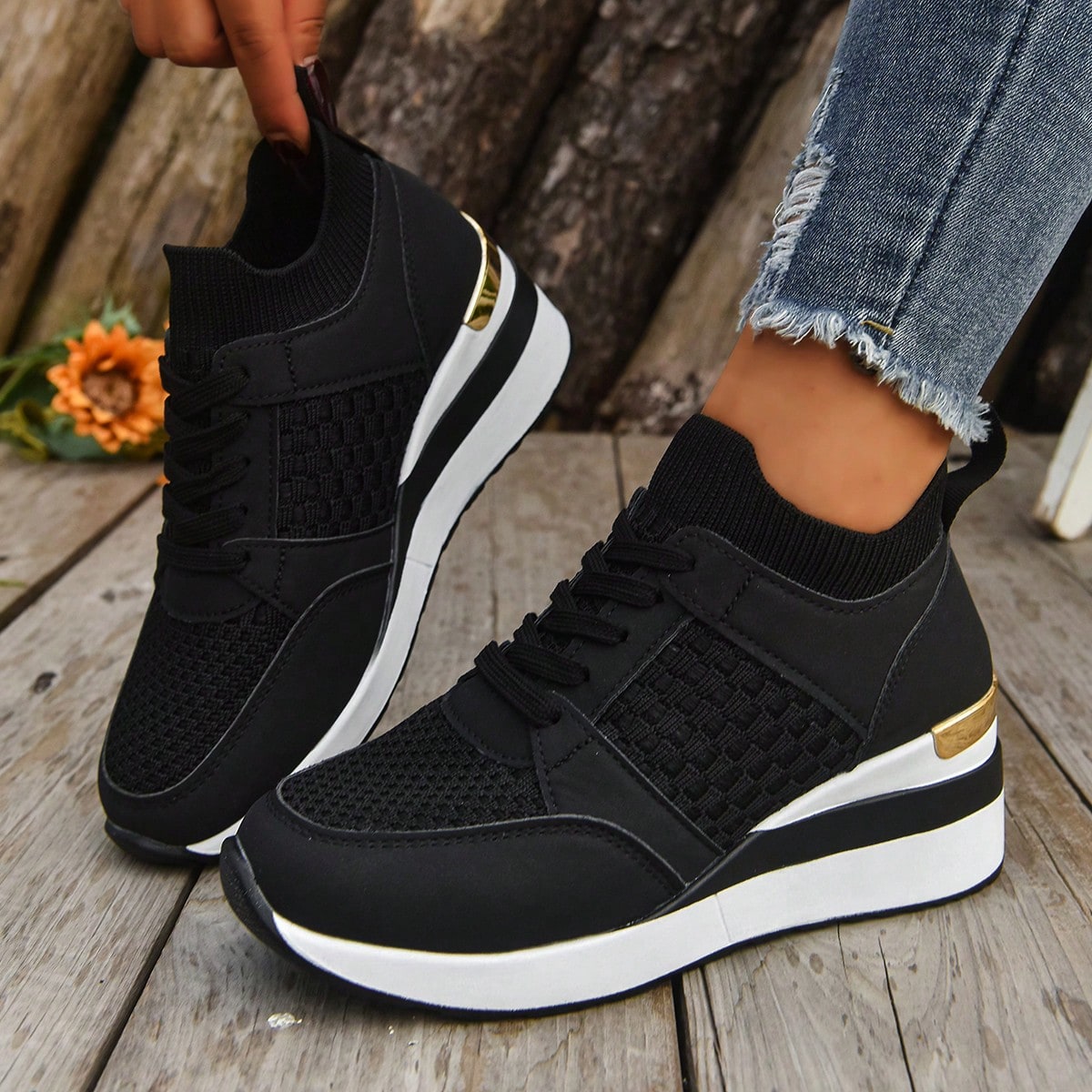 Nuevos zapatos deportivos casuales con suela gruesa, cordones y tacón de cuña para mujer, zapatillas de entrenamiento para mujeres