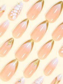 Eleva tu estilo con 24 uñas postizas de forma de almendra larga, de gel, de lujo con detalles en dorado, incluye 1 hoja de adhesivos y 1 lima de uñas. Envío aleatorio de patrones de degradado de marfil, líneas asimétricas doradas y concha de tortuga.