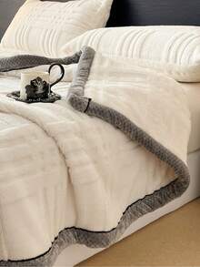 1pc White Plaid Jacquard Trim Taffeta Fleece Warm Thick Blanket, Soft & Skin-Friendly, Multi-Size & Multi-Purpose For Office, Living Room, Bedroom