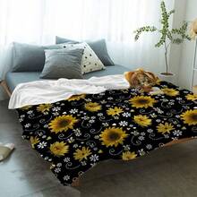Yellow Sunflowers Bees Art Prints Throw Blanket, 2D Flat Soft Plush Flannel Throw Blankets For Bed/Couch/Sofa/Office/Camping, Perfect Caring Gift For Women Men, Easy To Care - 彩色 - 查看 3