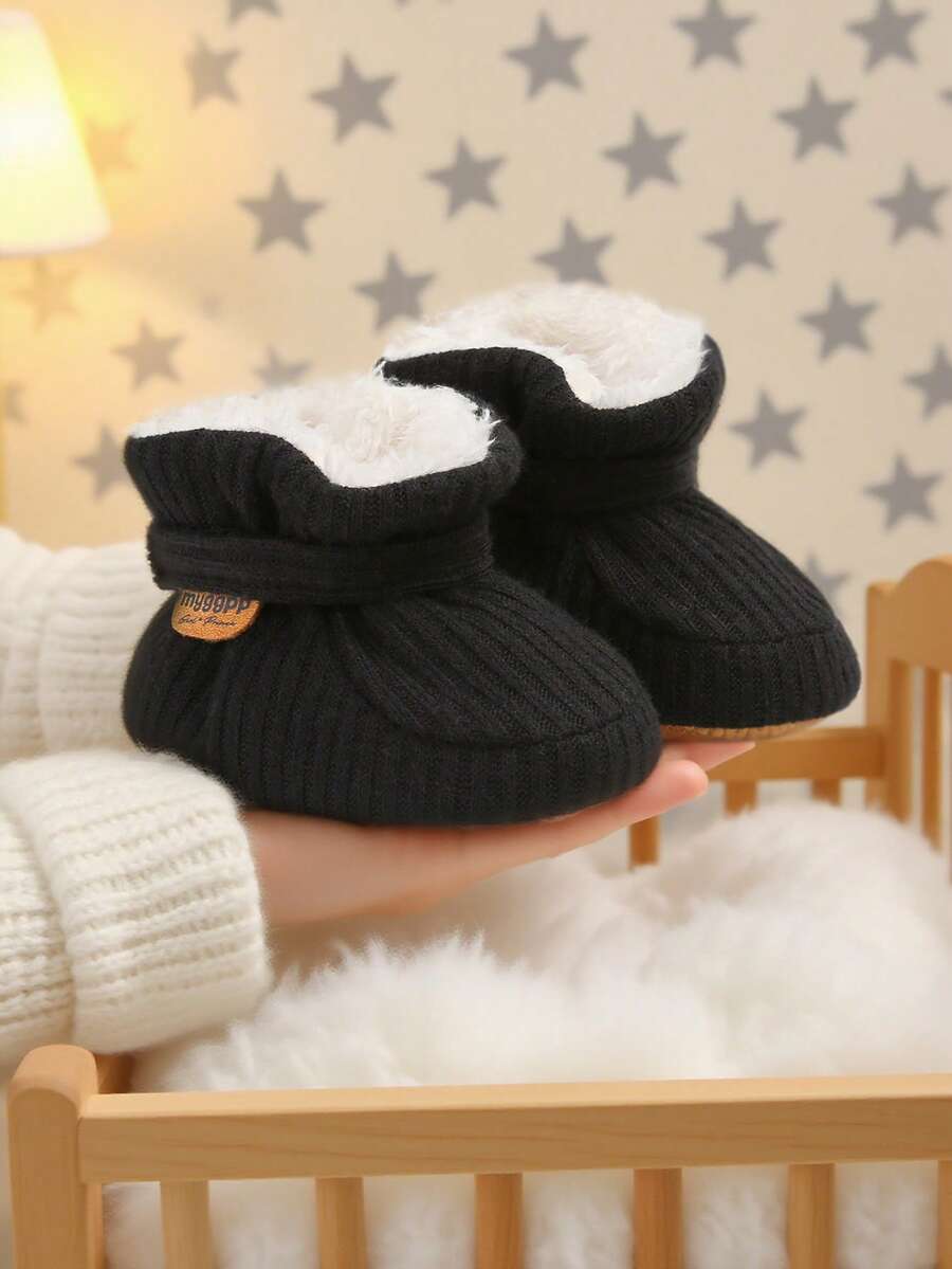 Infant Unisex Infant Cozy Fleece And Faux Sherpa Booties - Black - View 1