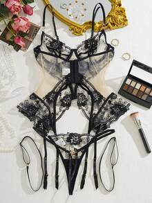 性感内衣套装，网纱薄纱蕾丝诱人文胸和内裤套装 - 黑色 - 查看 5