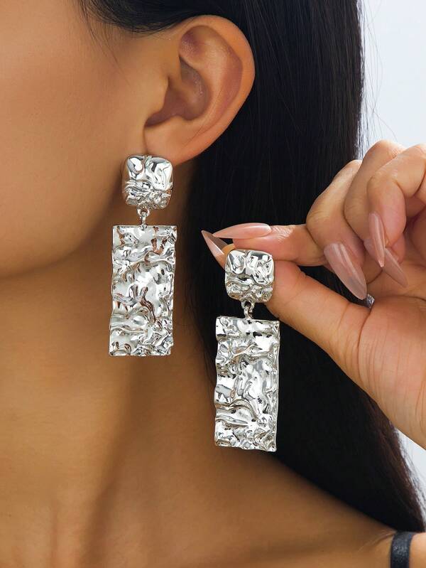 一对银色褶皱复古简约几何夸张创意吊坠耳环