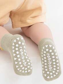 6双婴幼儿防滑袜，柔软舒适，亲肤，儿童步行袜，适合所有季节，男孩和女孩，柔软面料，卡通图案，多种颜色可选