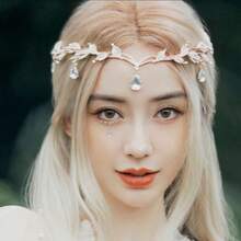 ​ ​ Baroque Court Style Crown Headpiece Handmade Inlaid Rhinestone Forehead Pendant Bridal Photo Party Artifact Vintage Princess Style Collectible Accessory ​ ​ - 藍色 - 查看 4