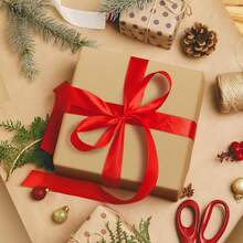 高品质棕色牛皮纸卷 - 非常适合节日礼品包装、工艺品、花束、生日礼物装饰、海报制作和多用途使用，是手工艺品的必备品 | 自然外观 | 耐用纸张、纸卷、纸板、剪贴簿用品、情人节礼品包装、新年装饰、感恩节、万圣节、圣诞节礼物 - 棕色 - 查看 3