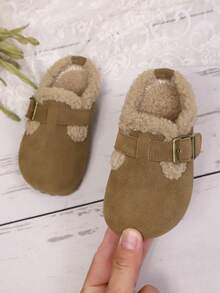 幼儿男孩/女孩简约时尚毛绒内衬平底一脚蹬拖鞋，适合秋冬季 - 駝色 - 查看 3