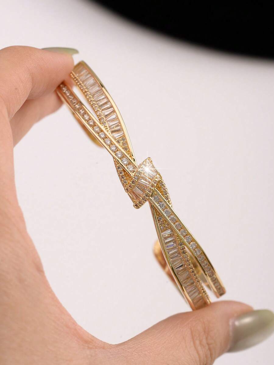 1 pieza Diseño de corbata de moño asimétrico con circonita cúbica brillante de lujo estilo europeo y americano, sensación de alta gama, adecuado para novia, banquete y uso diario para mujeres