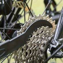 1set /2pcs ABS Bicycle Chain Cleaning Brush Set - Mountain Bike Crank Gear Maintenance Tool, Suitable For Bicycles, Electric Bikes, Motorcycles, Chain Washers, Bicycle Accessories, Cycling