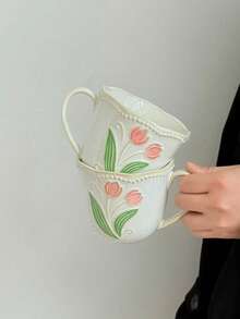 1 pieza Taza de café con diseño de tulipán en relieve y acabado de esmalte craquelado vintage, taza de cerámica de alta calidad para arte de latte, elegante taza para el té de la tarde, taza para desayuno y leche. Adecuada para restaurante, sala de estar, regalo de cumpleaños, regalo para ella, regalo para la mejor amiga