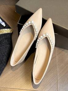 Décolleté con decorazione di perle a punta, scarpe da lavoro comode con tacco a zeppa nascosto, eleganti scarpe da pendolare per signora, scarpe da sposa, ballerine slim fit traspiranti e alla moda per donna