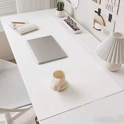 1 pezzo Tappetino da scrivania protettivo per gli occhi, può essere utilizzato anche come tappetino per scrivania da ufficio, tappetino mouse grande, tappetino per laptop, tappetino per manicure e trucco, tappetino per tavolino da caffè, tappetino per mobile da toeletta, protezione per superficie mobile TV e copri-mobile per scarpe. Può essere utilizzato anche come tappetino per scolare in cucina, tovaglia da tavolino da caffè, tovaglia extra large e tappetino per scrivania senza lavaggio, adatto per ufficio e uso domestico.