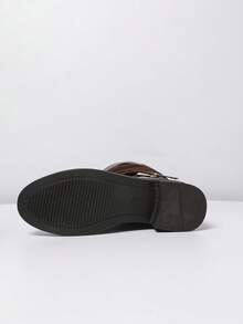 Botas de Tornozelo Retrô com Fivela para Mulheres Plus Size, Cor Sólida, Outono/Inverno, Design de Zíper Lateral e Cano Médio, Prático e Fashion. Forro Térmico para Aquecimento, Sola Plana Confortável, Couro + Forro de Lã Melhora a Qualidade e Elegância do Calçado, Formato Elegante da Perna, Versátil para Passeios, Um Item Fashion Indispensável no seu Guarda-Roupa.