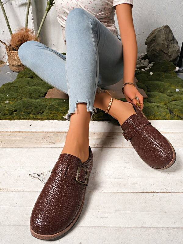 Fashionable Buckle Slip-On House Slippers, New Outdoor Beach Casual Shoes