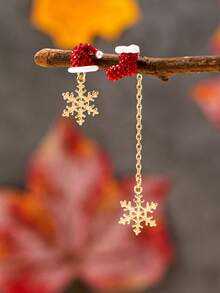 1 par de pendientes de calcetín navideño con gorro de Papá Noel en color rojo, pendientes colgantes asimétricos con copos de nieve, pendientes colgantes festivos de Navidad, joyería navideña como regalo para mujeres y niñas