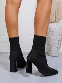 Botas de tobillo de tacón grueso de punto para mujer de talla grande, con puntera puntiaguda y ajuste elástico delgado, para primavera/otoño - Negro - Ver 5