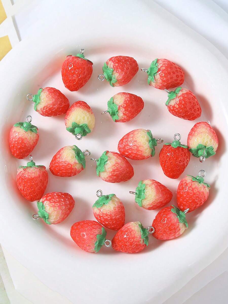 10/15/20 Stücke Harz Faux 3D Erdbeere geformte Charms, geeignet für DIY Schlüsselanhänger, Halsketten Anhänger, Ohrringe, Schmuckherstellung Zubehör