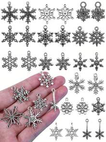 14/28pcs Christmas Snowflake Charms, Assorted Alloy Snowflake Charms For Jewelry Making, Fashionable Winter Holiday Craft Decorations, Ideal For DIY Necklaces, Bracelets & Gift Giving, Christmas Decorations