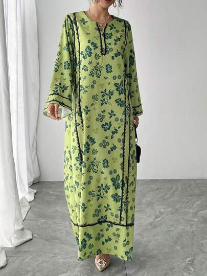 1件女款花卉印花長袖A字長洋裝，休閒綠色秋季洋裝
