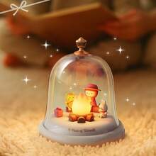 1 صندوق موسيقى عيد الميلاد قابل للشحن عبر USB، مزود بوظيفة تعتيم ذكية وإضاءة جو التنفس، مع وظيفة الموسيقى، مناسب للديكور الداخلي، ديكور مكتبي جميل، مناسب لإهداء هدايا عيد الميلاد أو أعياد الميلاد لأصدقائك، مناسب لاستخدام غرفة النوم، وهو إضاءة ليلية عملية.