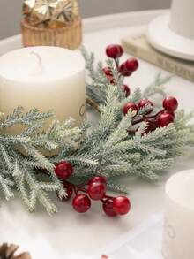 MEHELANY 1 buc inele de lumânări cu ace de pin artificiale din fructe de pădure, suporturi pentru lumânări cu ghirlandă, inele de ace de pin artificiale pentru decorațiuni de masă de Crăciun, decorațiuni pentru lumânări cu ghirlandă, ghirlandă cu verdeață artificială, flori artificiale, vază de interior, decorațiuni pentru piesa centrală a șemineului, decor de Crăciun pentru casă, decorațiuni pentru piesa centrală a mesei