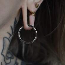 1pc Stainless Steel Fashion Round Ear Weights Hangers Ear Gauges Plugs Expander Piercing Body Jewelry Women Stretcher Earrings New