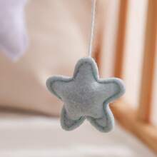 Handmade Baby Sheep & Star & Moon Bed Bell, Baby Mobile Crib, Cute Animal Shaped Toys, Educational, Improve Hand-Eye Coordination, Prevent Myopia, Nursery Room Decor, Mixed Colors, Newborn Rattle Toys, Best Gift For Parent-Child Interaction, Birthday, Christmas