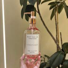 3个500毫升/16盎司玫瑰粉色可再填充泵瓶，带玫瑰金泵头，适用于洗发水、沐浴露、护发素、酒店浴室乳液瓶，带防水标签 - Translucent Pink - 查看 10