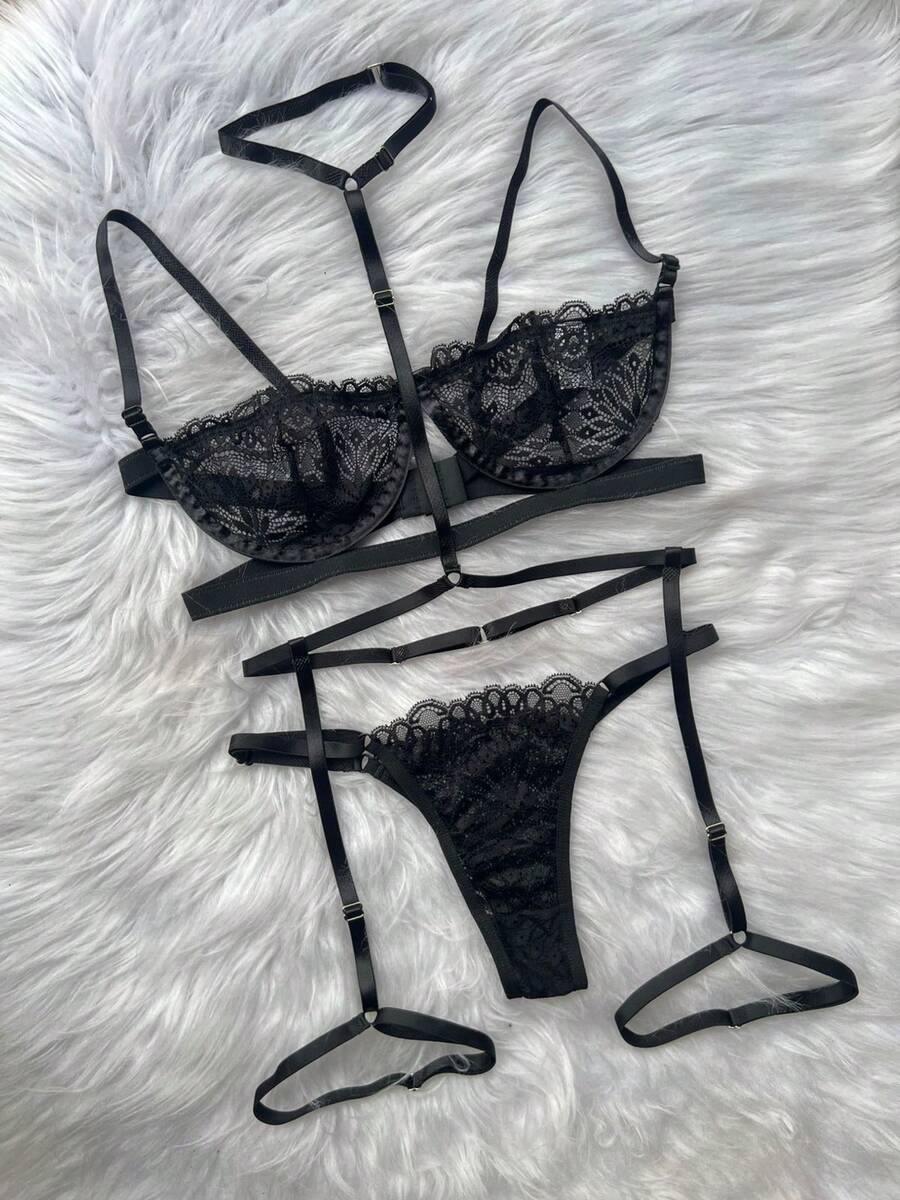 Sexy Lingerie 3-Piece Set Half Cup Bra With Gringa Underwire + Adjustable Panties + Garter Belt - 黑色 - 查看 1