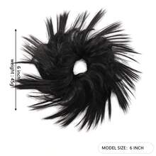 合成髮髻扩展套，凌亂捲曲的彈性髮圈假髮，淺棕色合成髮團，上蓬鬆髮型用於女性 - 黑色 - 查看 8